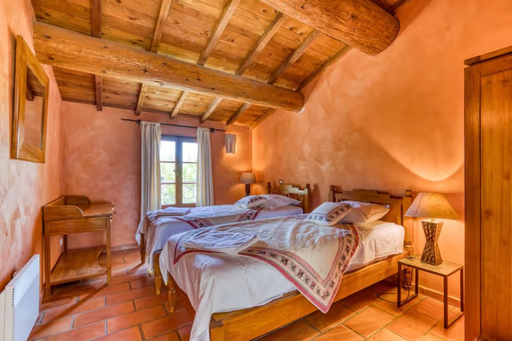 Bedroom in one of the property's gîtes